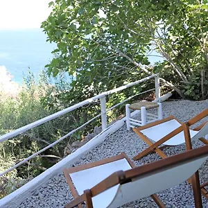 Casa vacanze Casa Vacanze Lorenzo, Malfa (Salina)